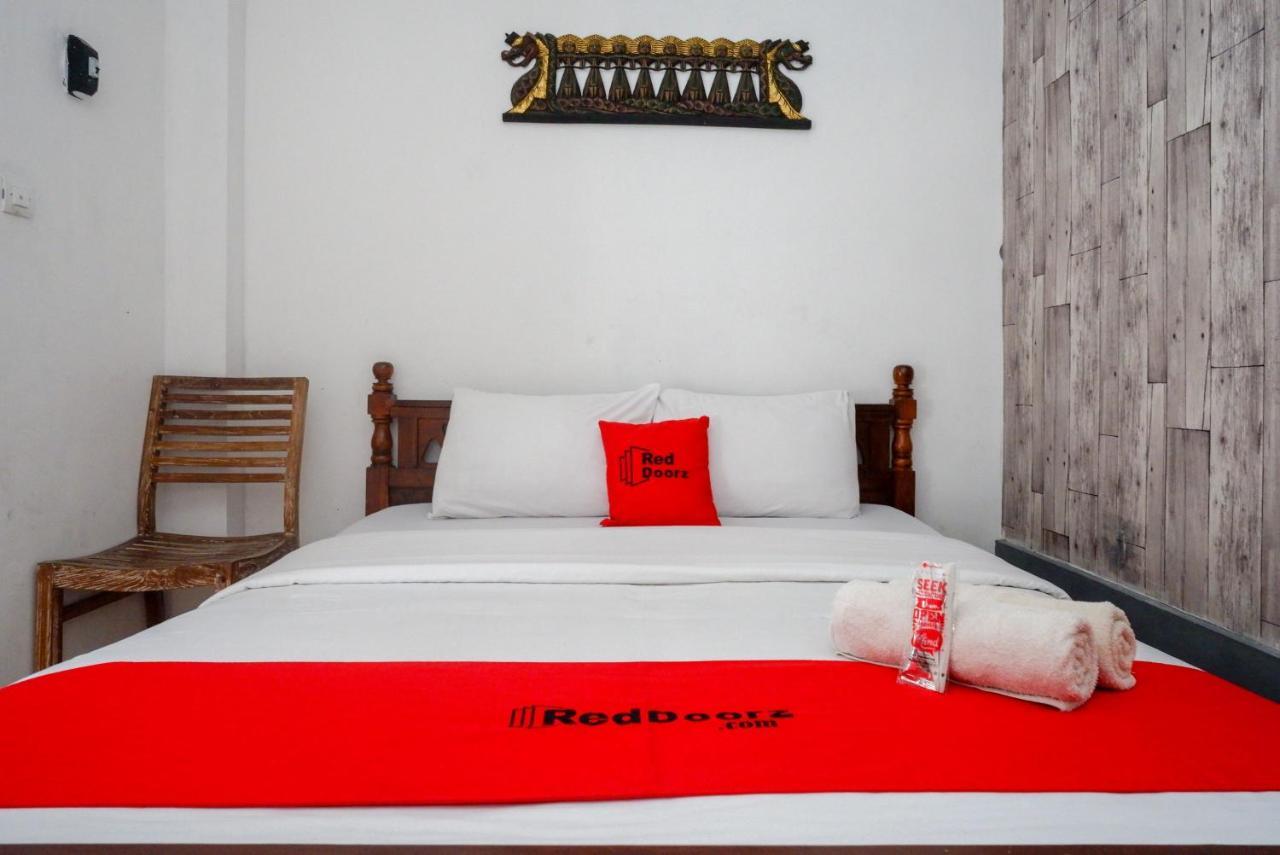 Reddoorz Syariah Near Plengkung Gading 2 Hotell Yogyakarta Eksteriør bilde
