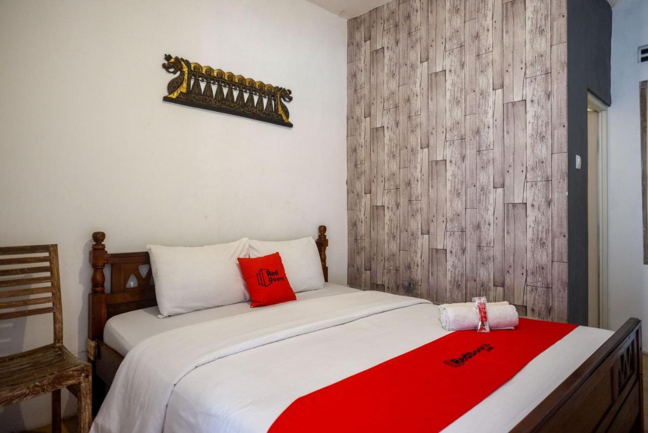 Reddoorz Syariah Near Plengkung Gading 2 Hotell Yogyakarta Eksteriør bilde