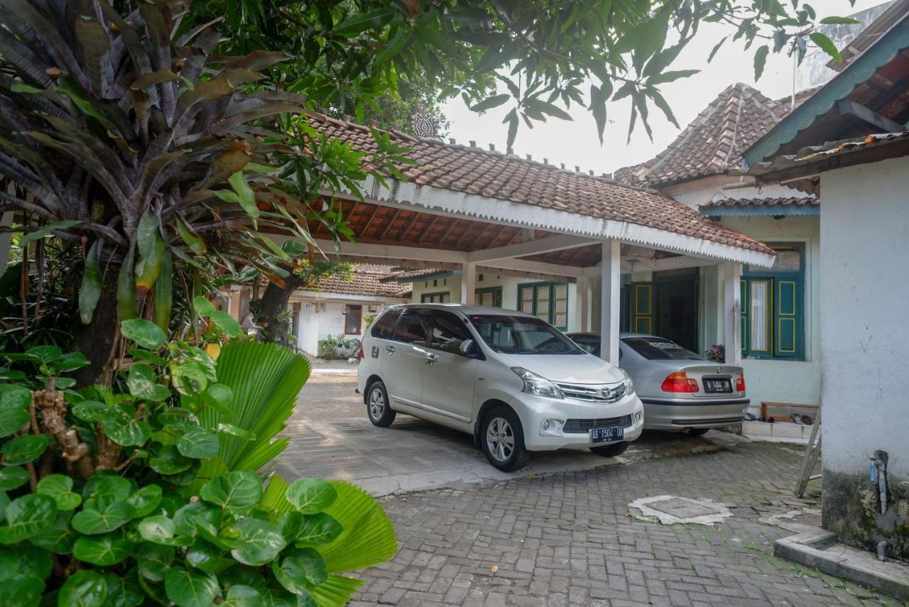 Reddoorz Syariah Near Plengkung Gading 2 Hotell Yogyakarta Eksteriør bilde