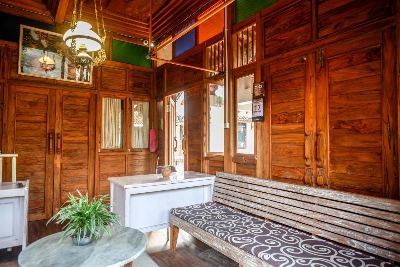 Reddoorz Syariah Near Plengkung Gading 2 Hotell Yogyakarta Eksteriør bilde